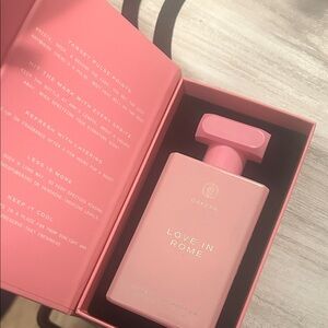 Oakcha Love in Rome Perfume